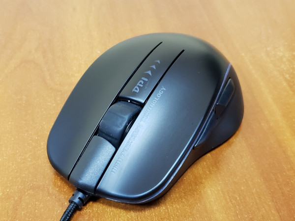 Ергономічний дизайн Real-EL_RM-747, для правшів