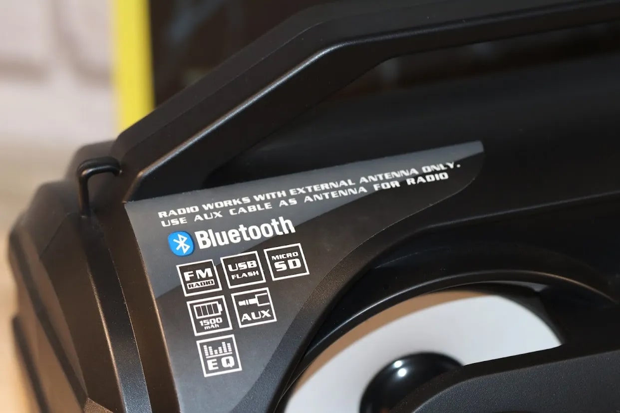 tehnicheskie-harakteristiki-kolonki-REAL-EL-X-710