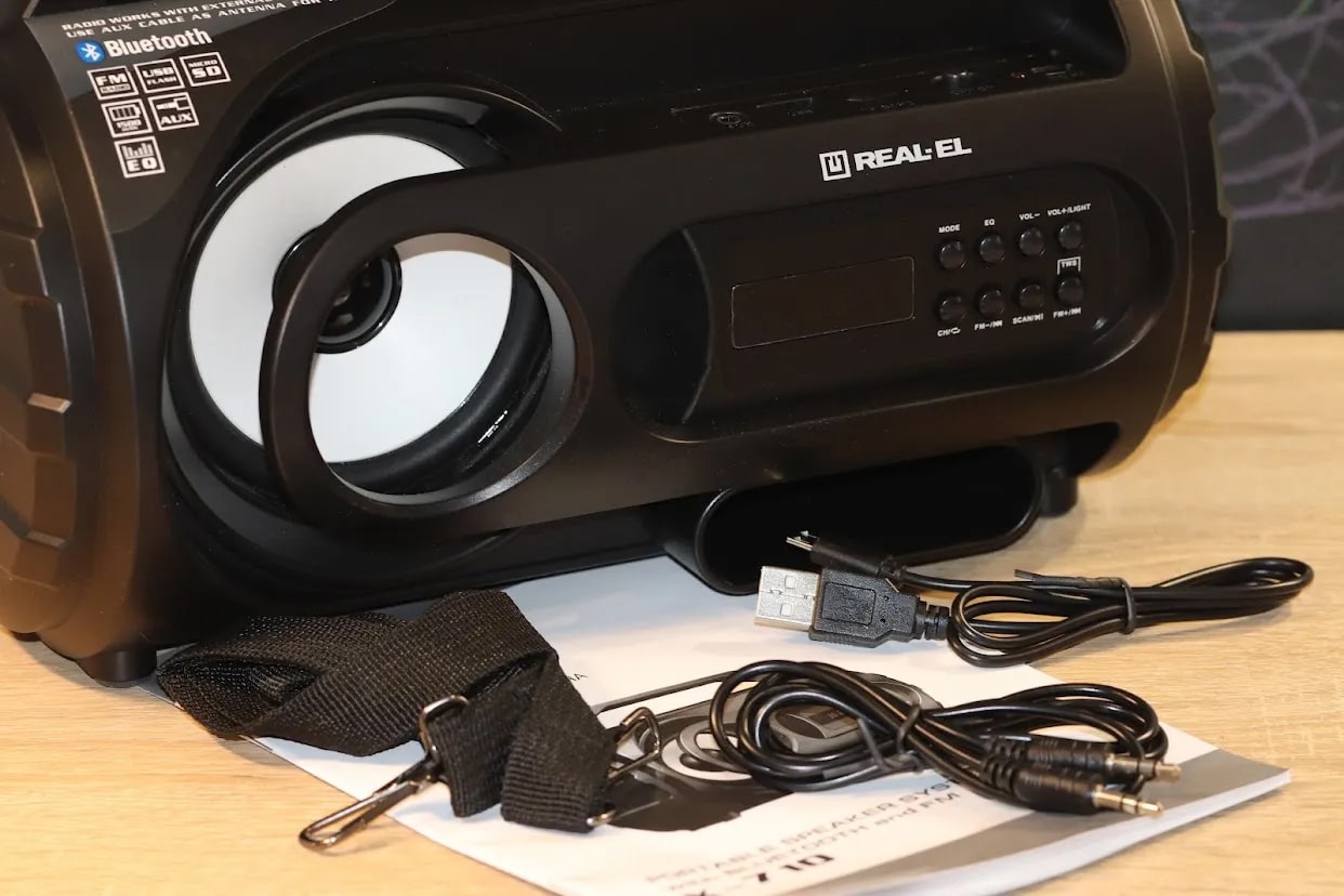 кomplekt-postavki-kolonki-REAL-EL-X-710