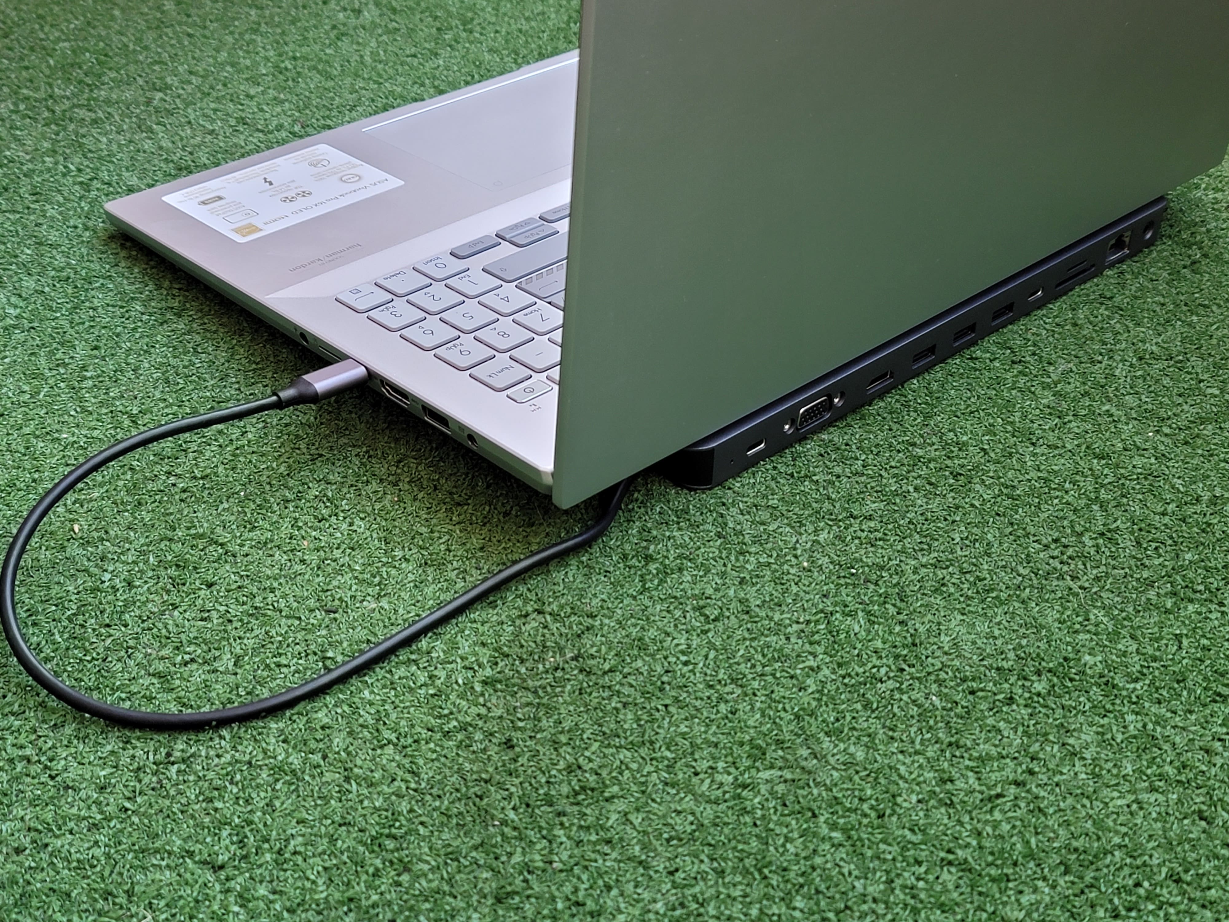 dok-stanciya-real-el-cq-1000