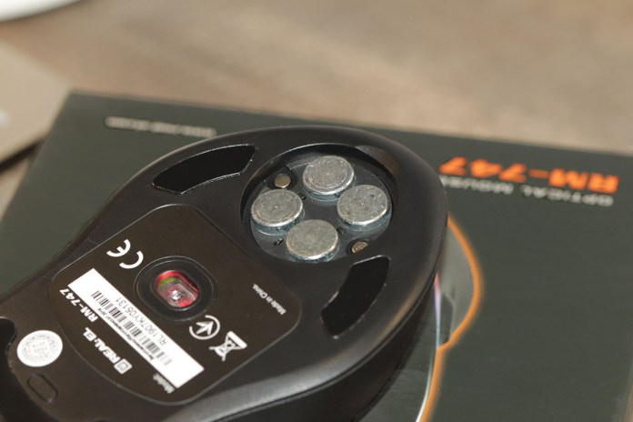 otsek-s-gruzikami-real-el-rm-747