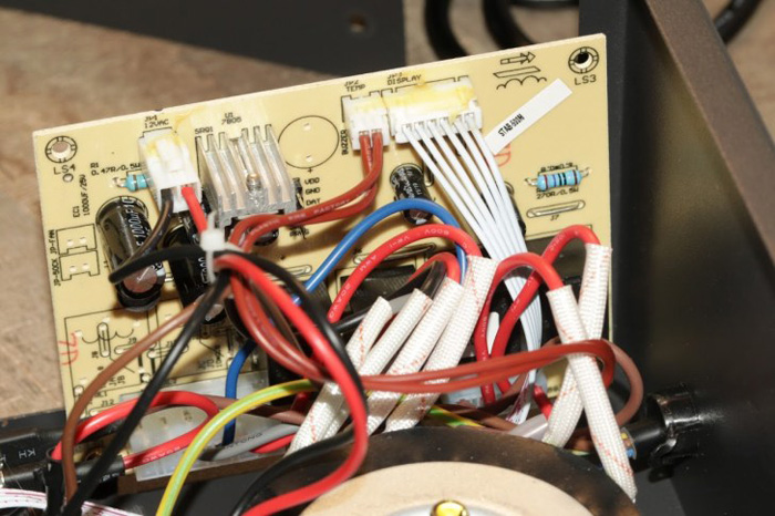 vnutri_stabilizatora_REAL_EL_STAB_500_M